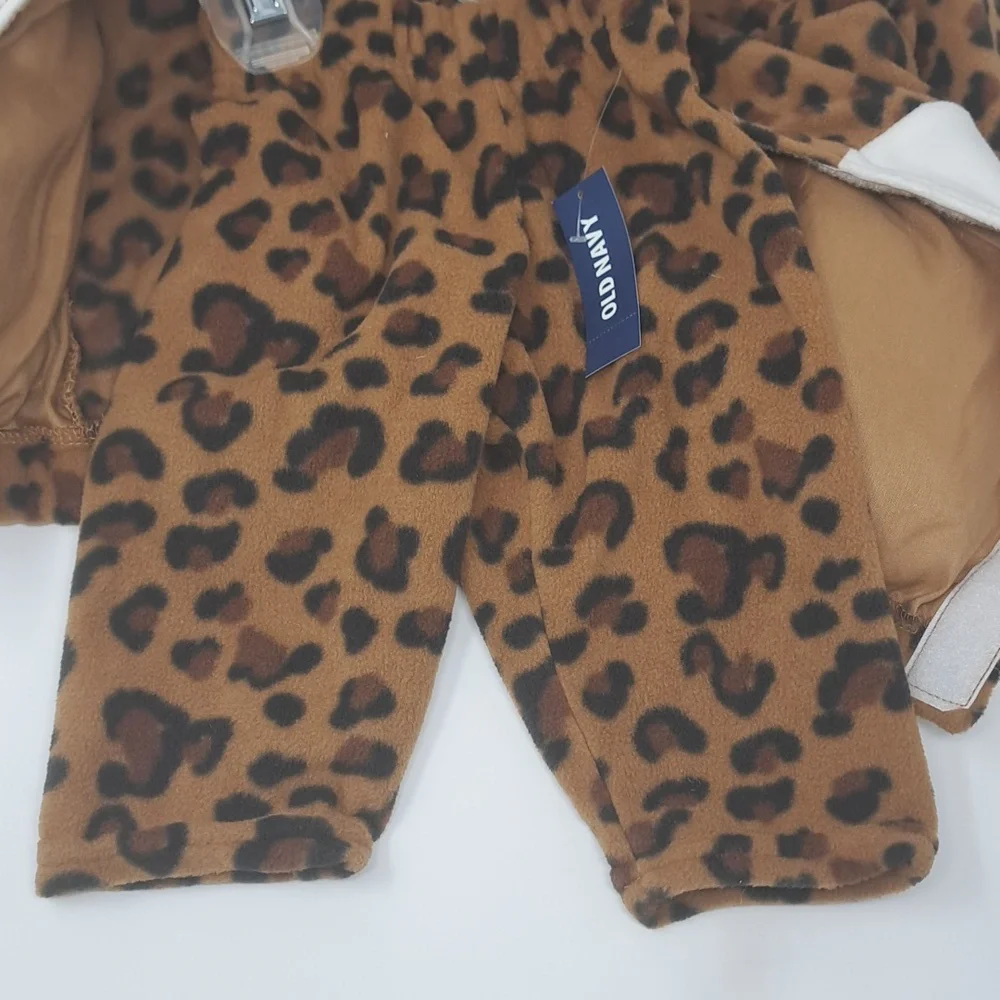 Old Navy this adorable